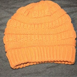 Orange hat/ One size